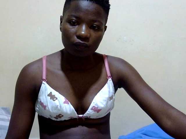 babyellah live cam on BongaCams