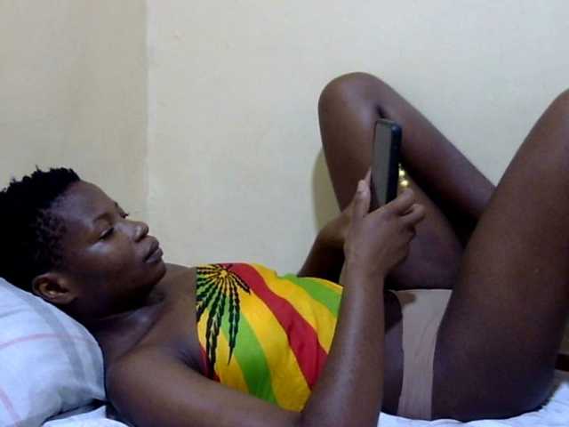 babyellah live cam on BongaCams