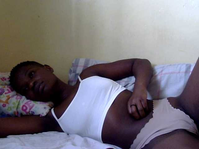babyellah live webcam show