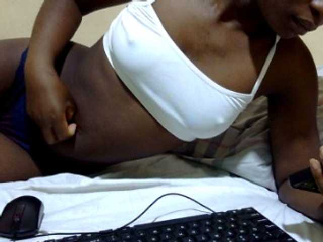 babyellah live webcam show