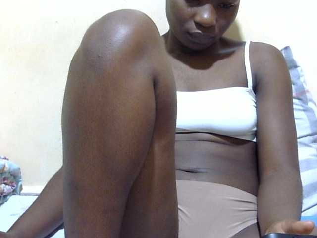 babyellah live cam on BongaCams