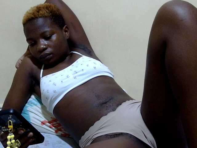 babyellah live cam on BongaCams