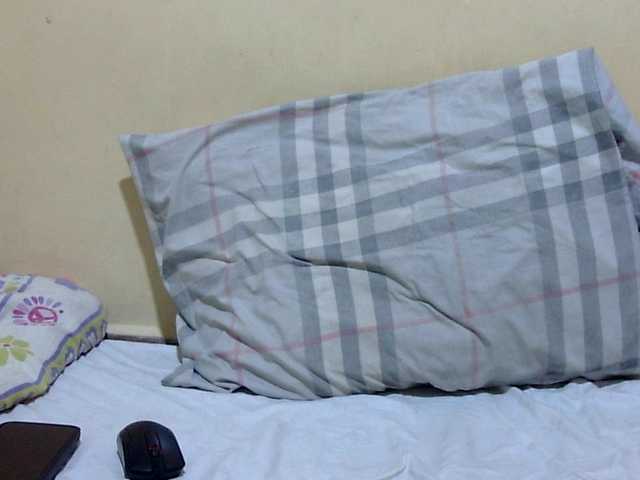 babyellah live webcam show