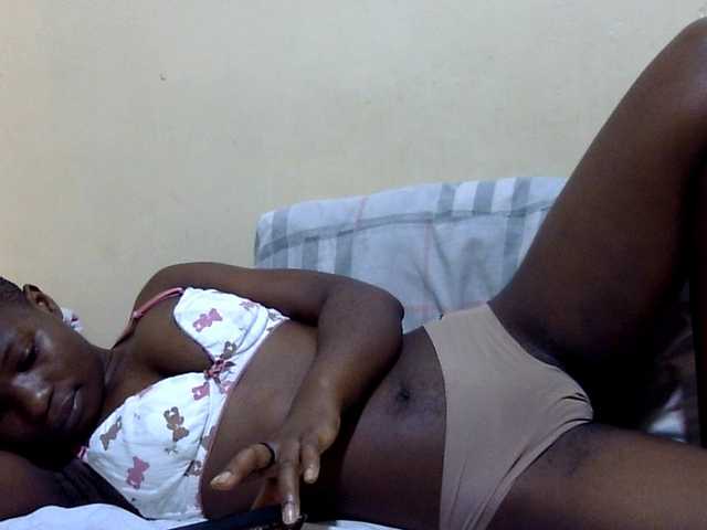 babyellah live webcam show