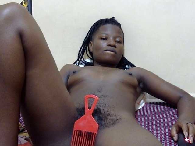 babyellah, live now on BongaCams