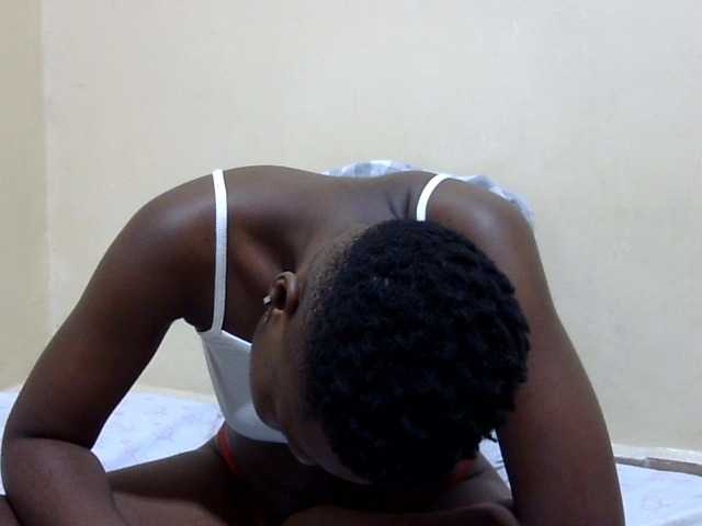 babyellah live cam on BongaCams