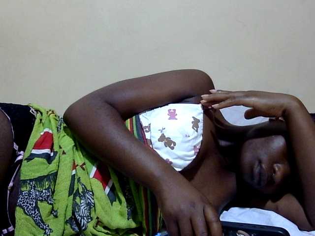 babyellah live webcam show
