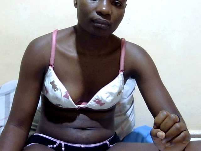babyellah Live Cam on BongaCams