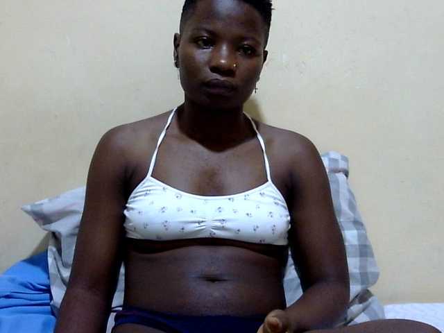 babyellah live cam on BongaCams