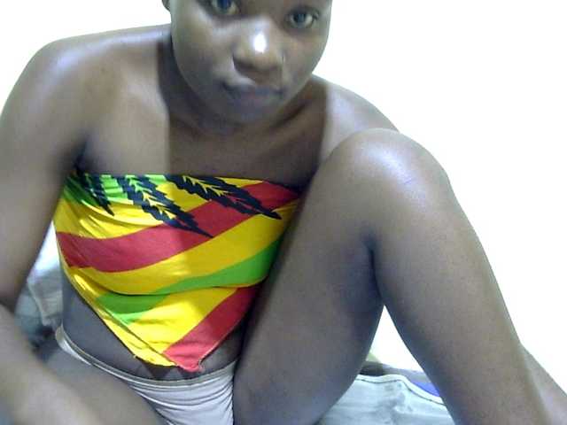 babyellah live cam on BongaCams