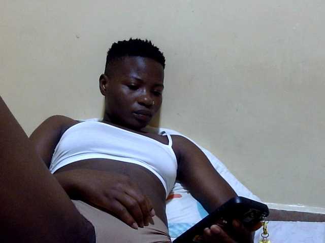 babyellah live cam on BongaCams