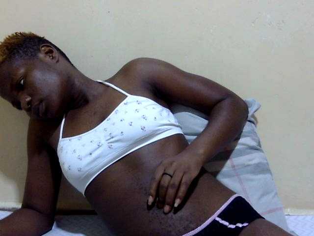babyellah live cam on BongaCams