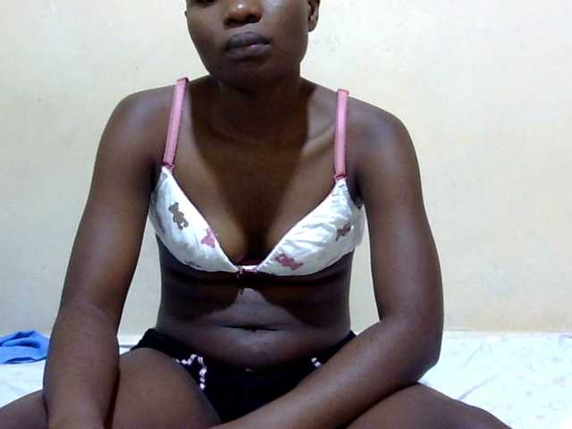 babyellah live cam on BongaCams