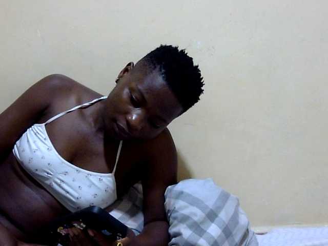 babyellah live cam on BongaCams
