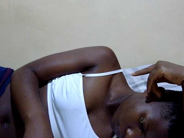 babyellah live webcam show