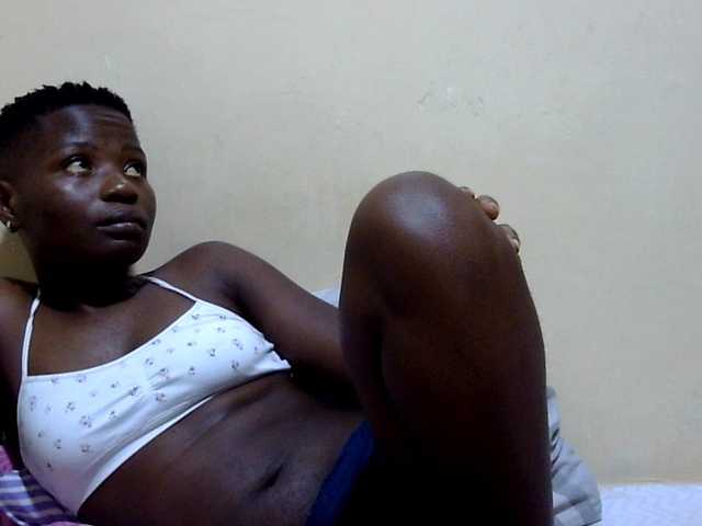 babyellah live cam on BongaCams