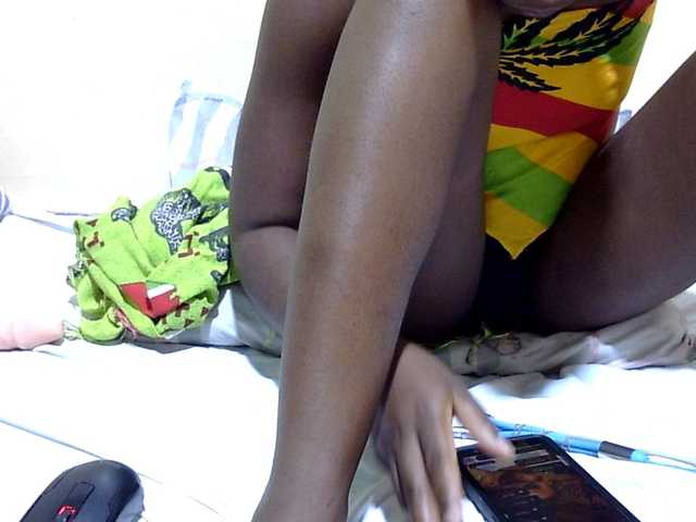 babyellah live webcam show