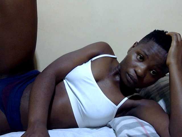 babyellah live webcam show