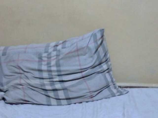 babyellah live webcam show