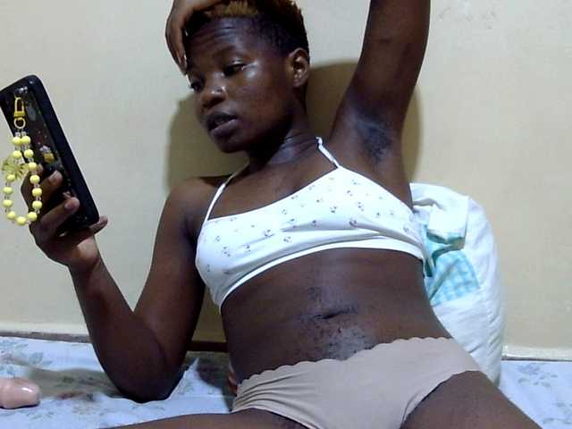 babyellah live cam on BongaCams
