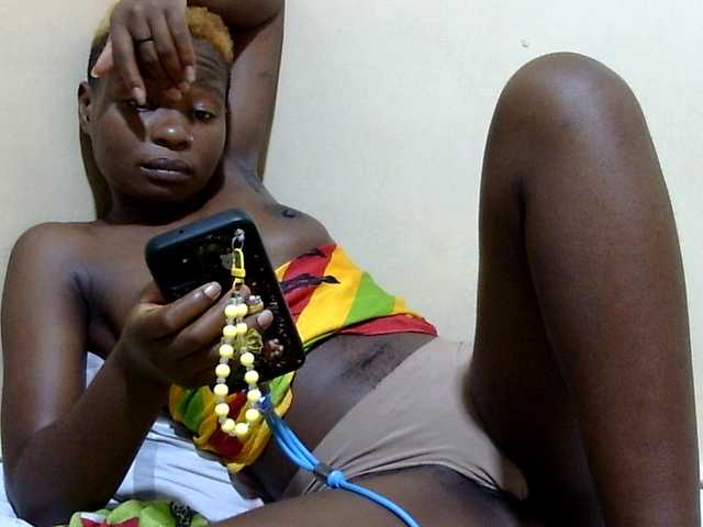 babyellah live cam on BongaCams