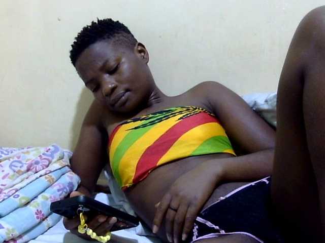 babyellah live webcam show