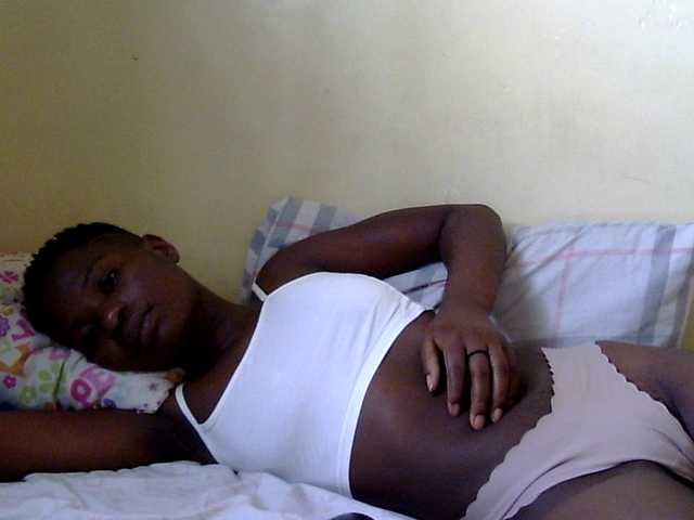 babyellah live webcam show
