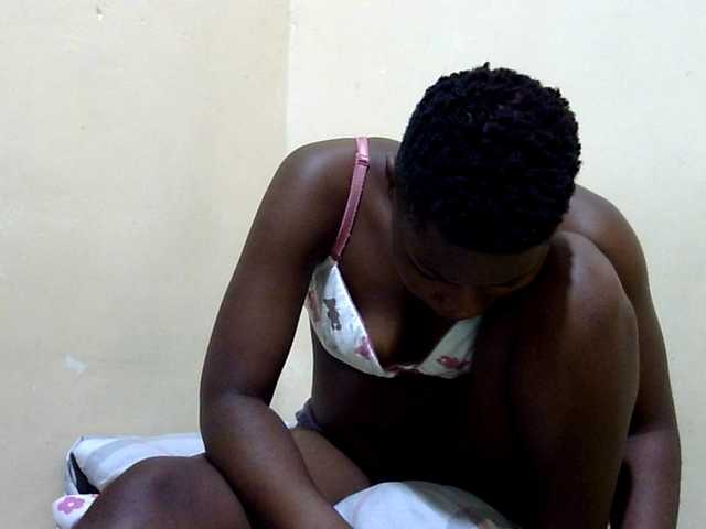 babyellah live cam on BongaCams