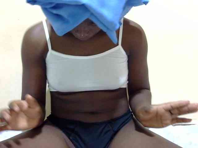 babyellah webcam