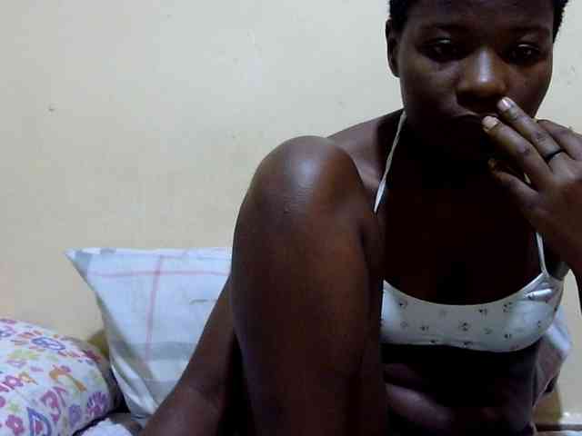 babyellah webcam