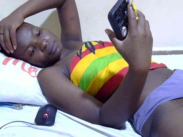 babyellah webcam