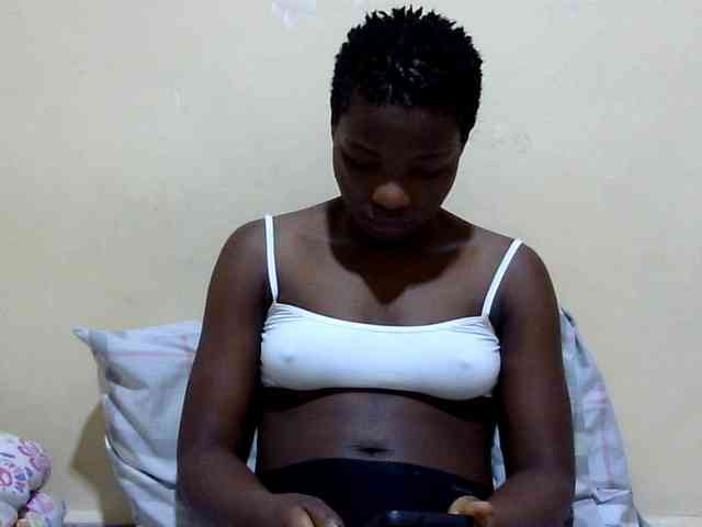 babyellah webcam