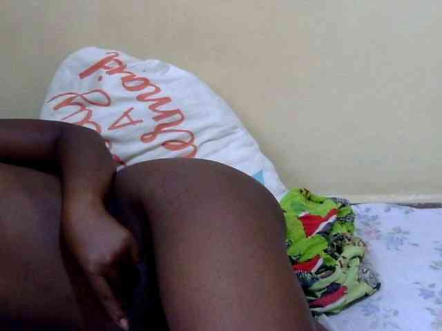 babyellah webcam