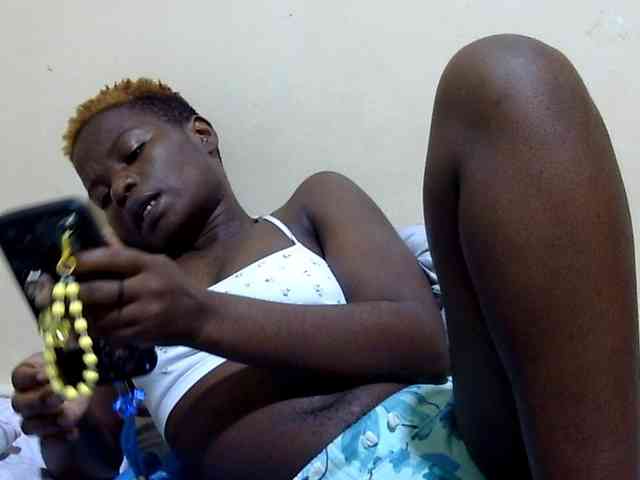 babyellah webcam
