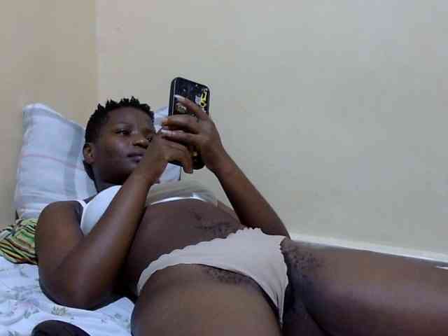 babyellah webcam