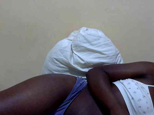 babyellah webcam