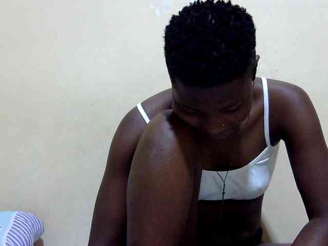 babyellah webcam