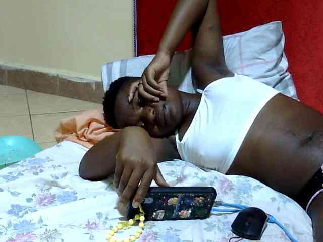 babyellah webcam