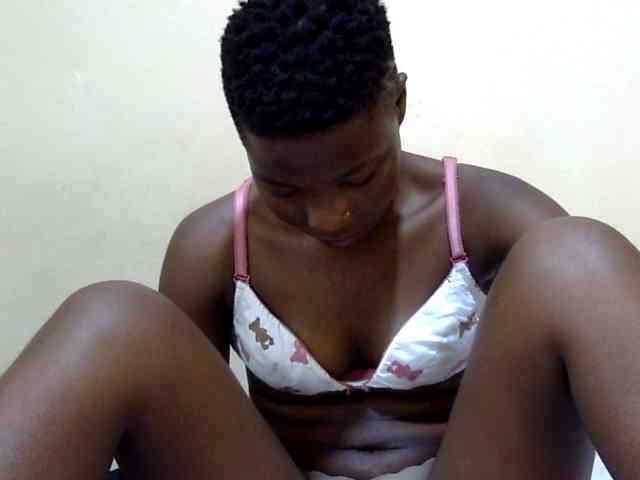 babyellah webcam