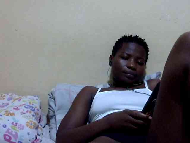 babyellah webcam