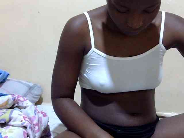 babyellah webcam
