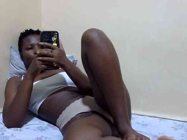 babyellah webcam