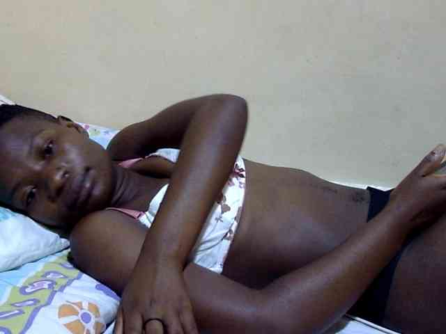 babyellah webcam