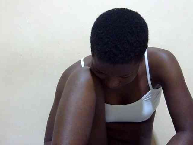 babyellah webcam