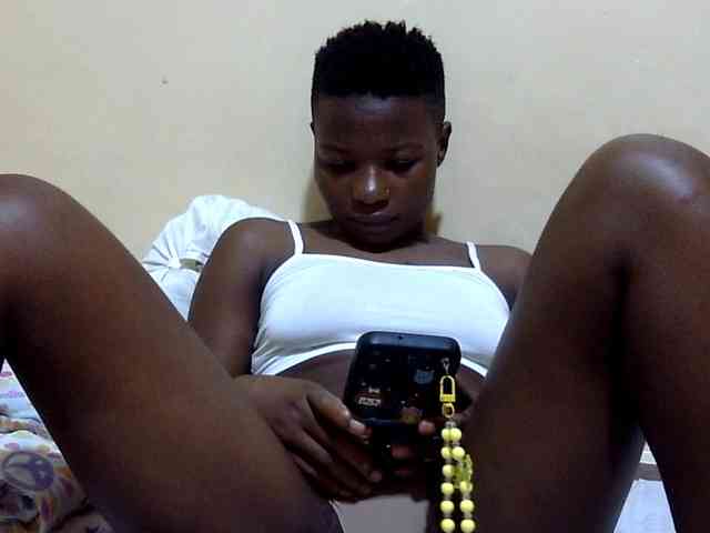 babyellah webcam