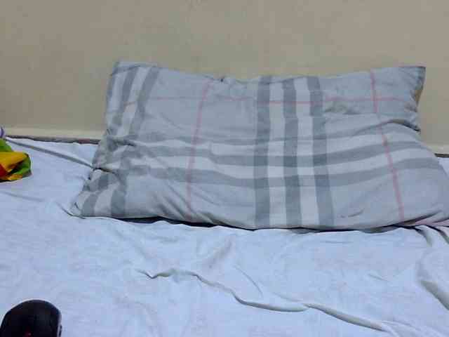 babyellah webcam