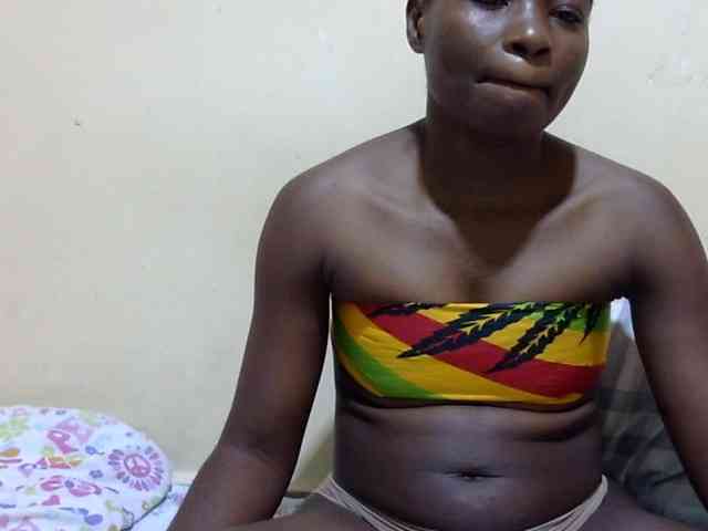 babyellah webcam