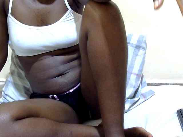 babyellah webcam