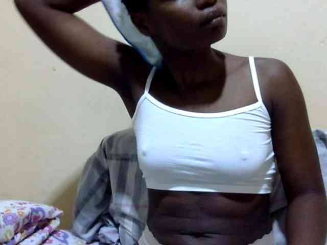 babyellah webcam