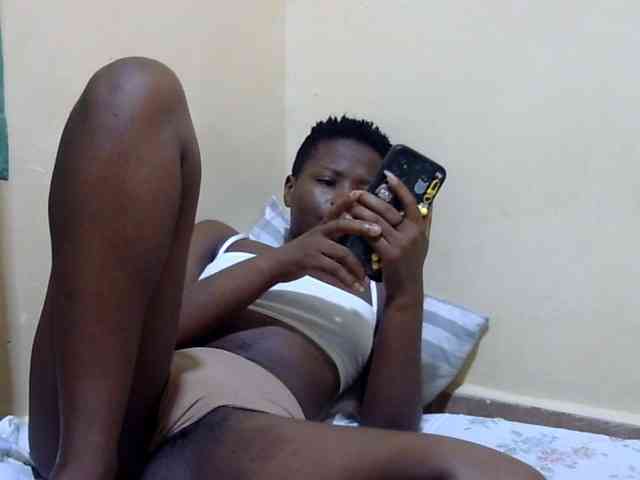 babyellah webcam